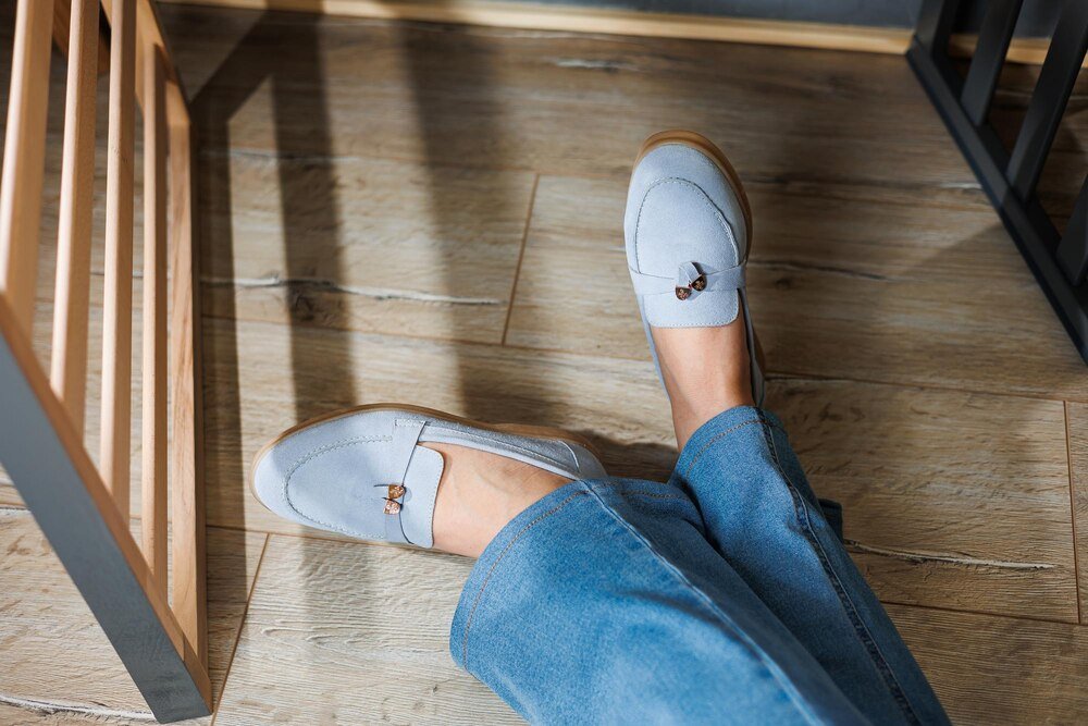 wygodne-buty-do-pracy-stojacej---jak-wybrac-najzdrowsze-modele-dla-kobiet